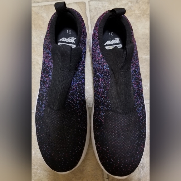 Avia Shoes - Womens Avia Slip ons